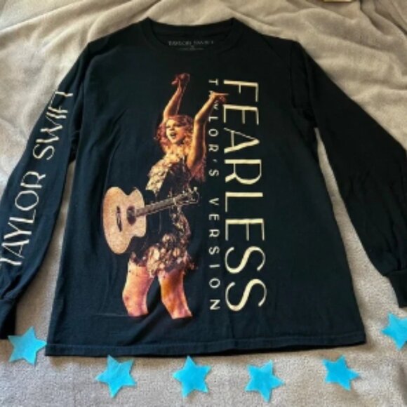 Taylor Swift Long Sleeve Fearless Taylor’s Version Top Shirt Black TV Official - Picture 1 of 6